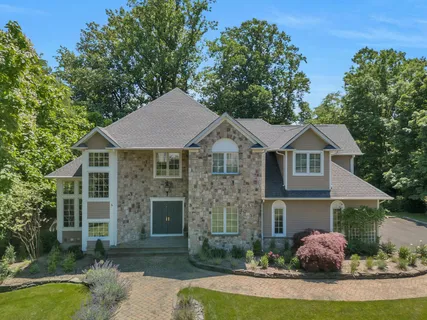 $1,500,000 | 18 Bayview Terrace, Green Brook, NJ 08812