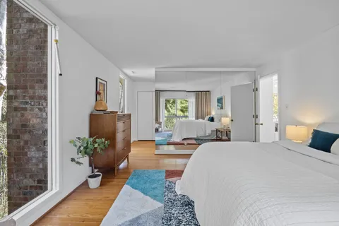 $1,050,000 | 1709 Curtis Road, Chapel Hill, NC 27514