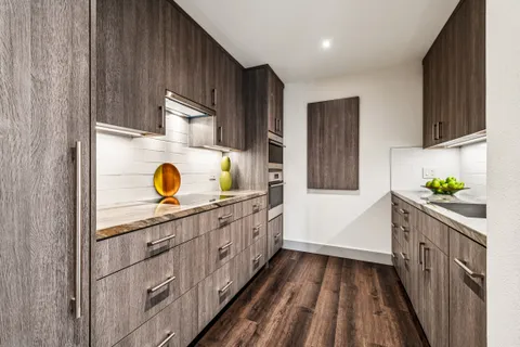 $585,000 | 100 Thorndale Drive, Unit 412, San Rafael, CA 94903