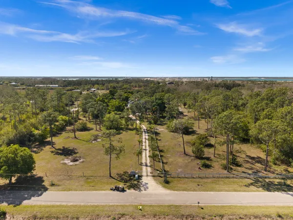 $2,500,000 | 15170 North Mallard Lane, Fort Myers, FL 33913