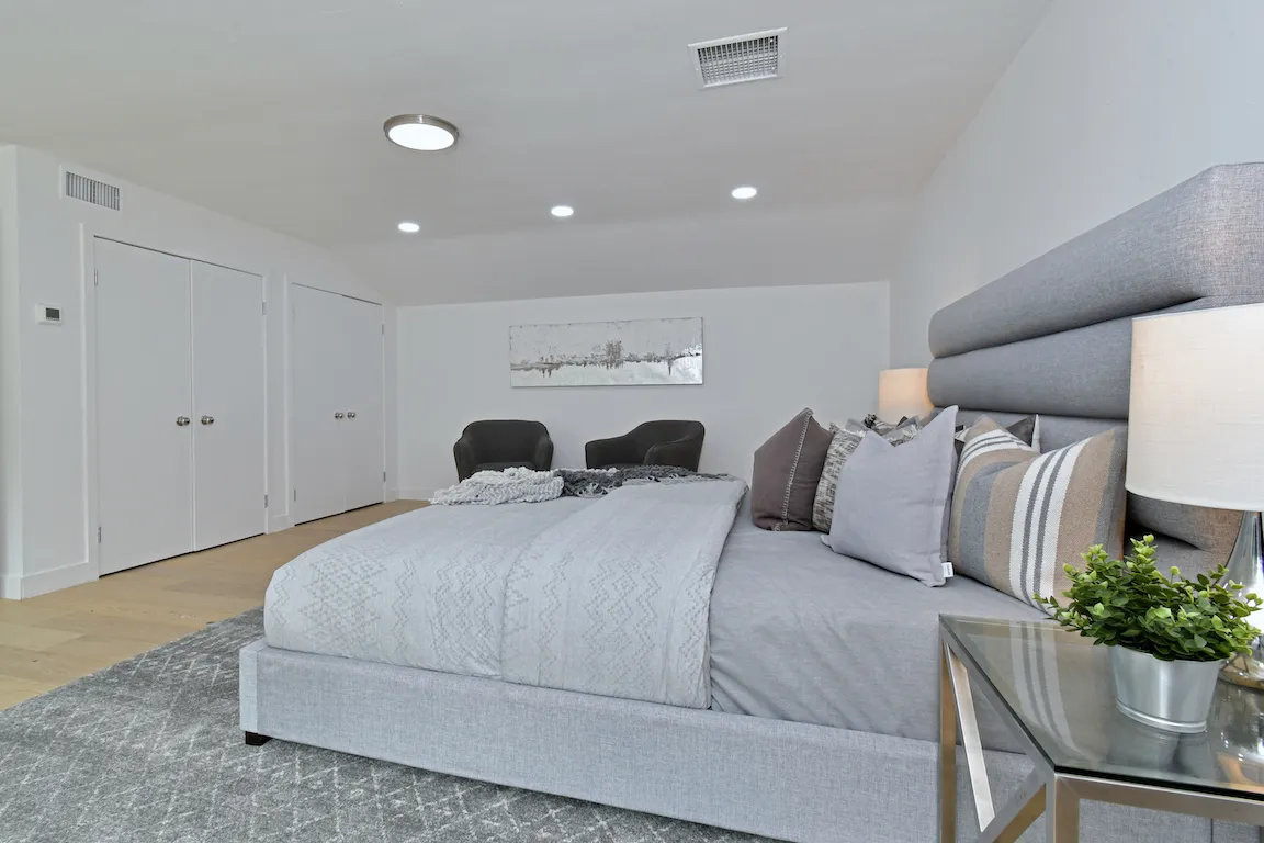 $2,599,000 | 4053 Harclare Lane, Encino, CA 91436