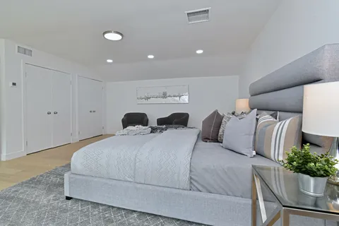 $2,599,000 | 4053 Harclare Lane, Encino, CA 91436