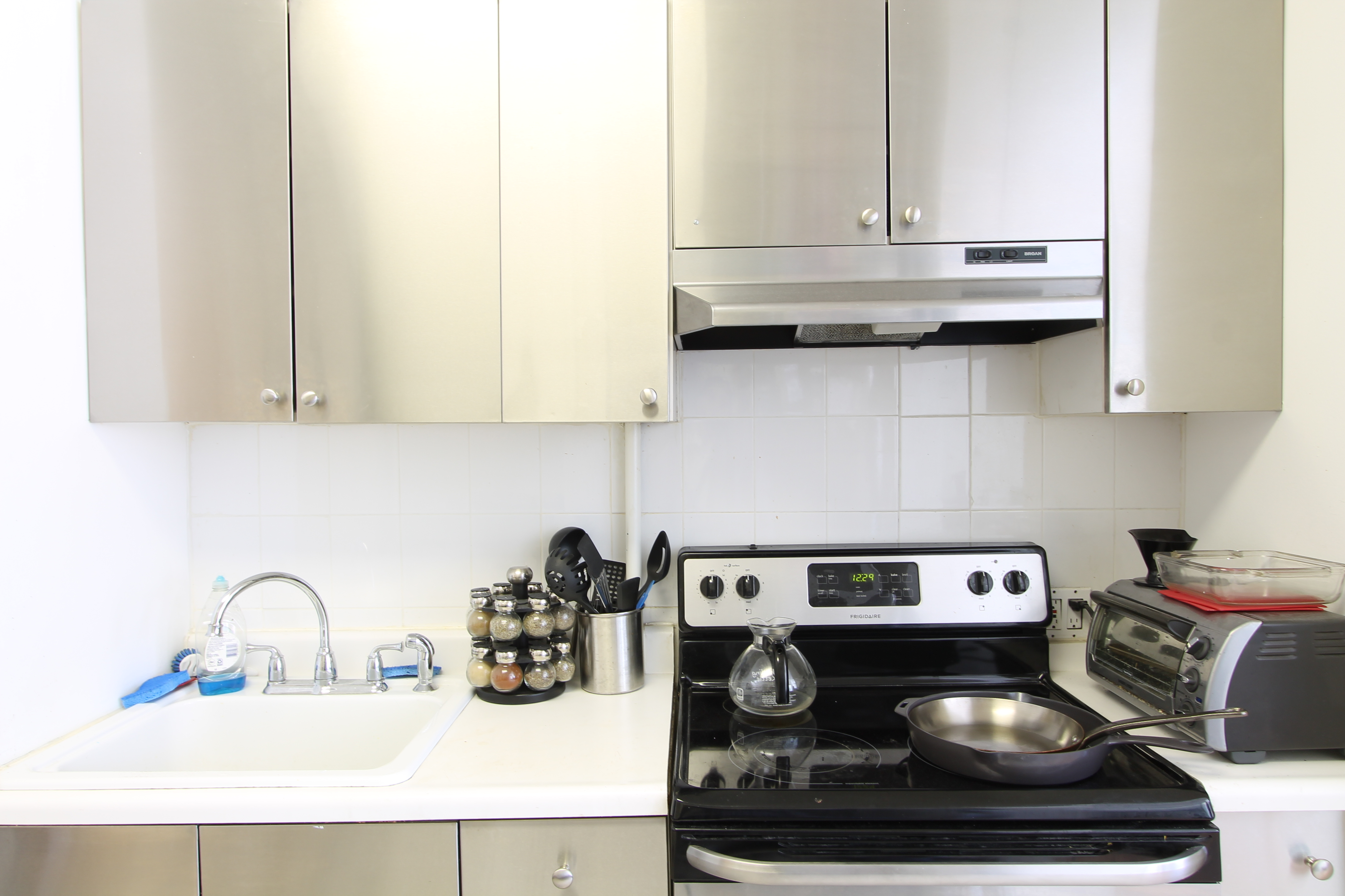 1315 3rd Avenue, Unit 4RS Manhattan, NY 10021 - Photo 3 of 5