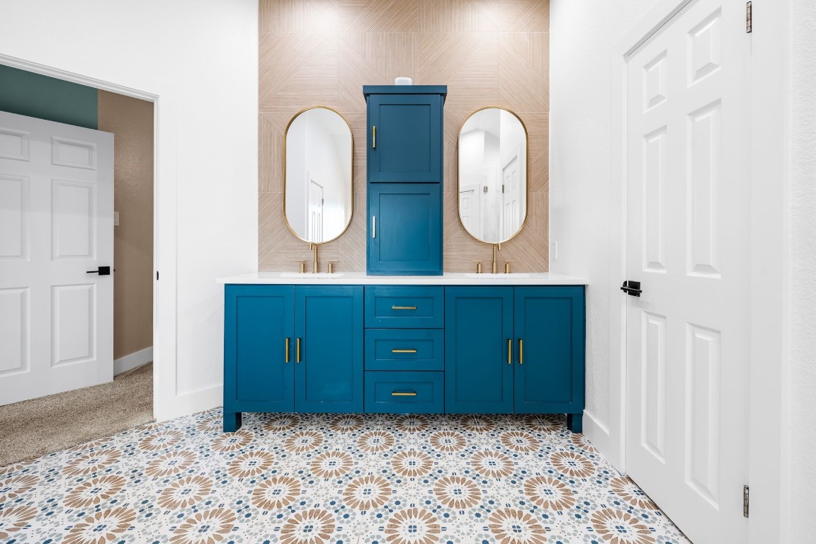 2204 Rimrock Drive Austin, TX 78738 - Photo 20 of 35 Gallery Image 20