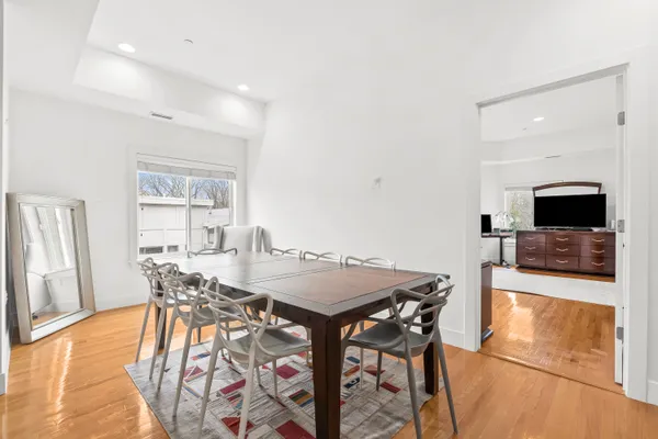 $1,299,000 | 310 Hammond Pond Parkway, Unit 301, Chestnut Hill, MA 02467