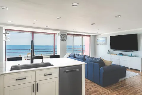 $619,000 | 350 Revere Beach Boulevard, Unit 5L, Revere, MA 02151