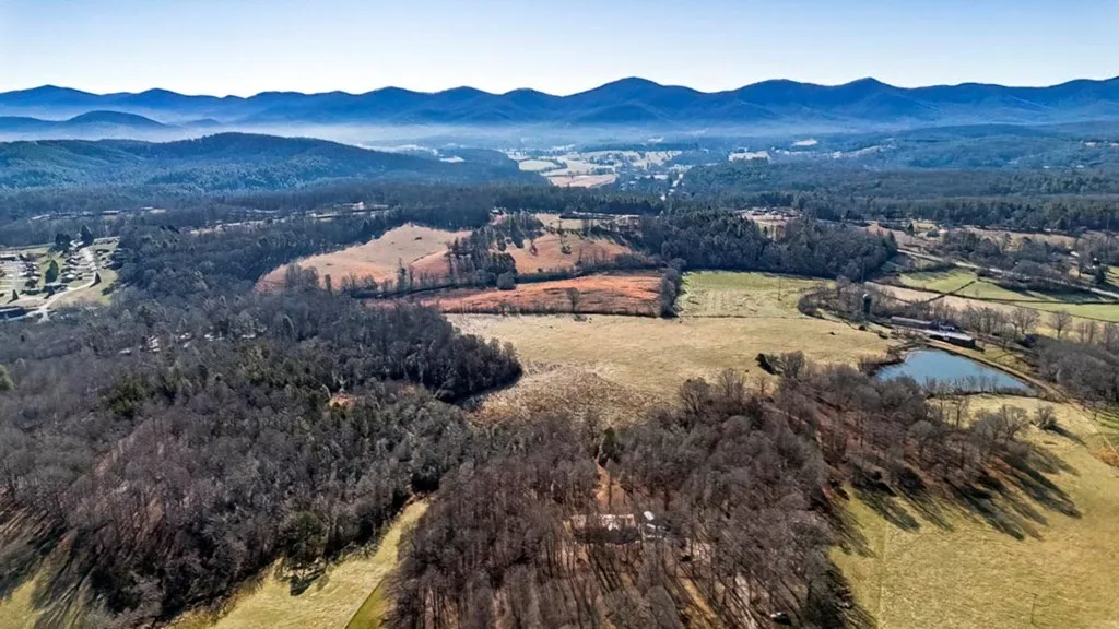 $349,900 | 878 Copperhead Road, Blairsville, GA 30512