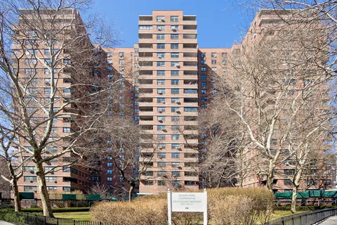 $699,000 | 385 Grand Street, Unit L207 | Lower East Side