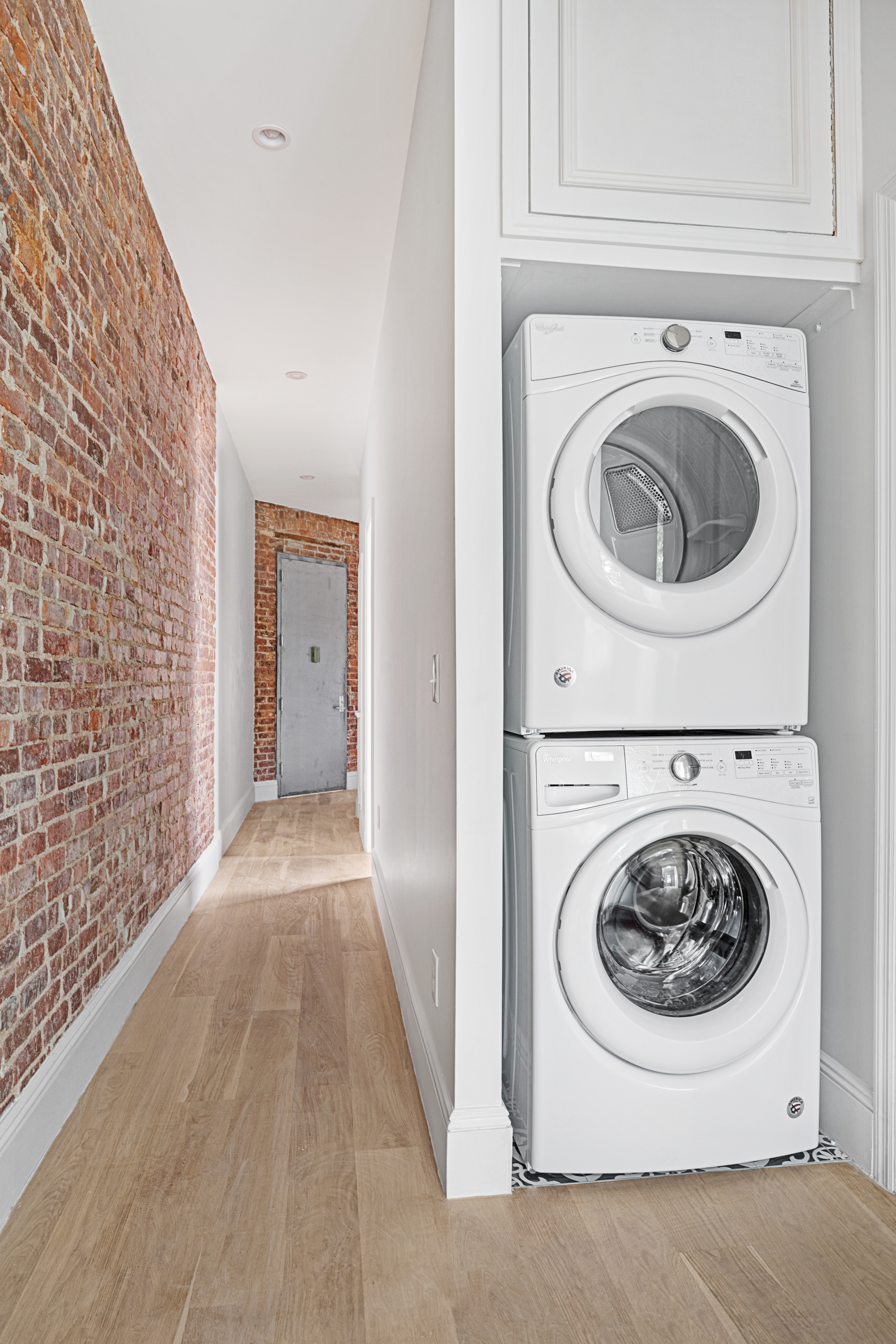 443 Jefferson Avenue, Unit 3R Brooklyn, NY 11221 - Photo 8 of 10