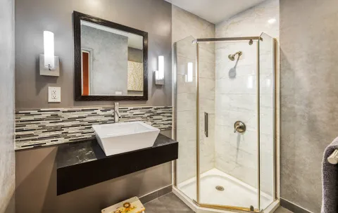 $2,049,000 | 6006 Wooster Avenue, Los Angeles, CA 90056