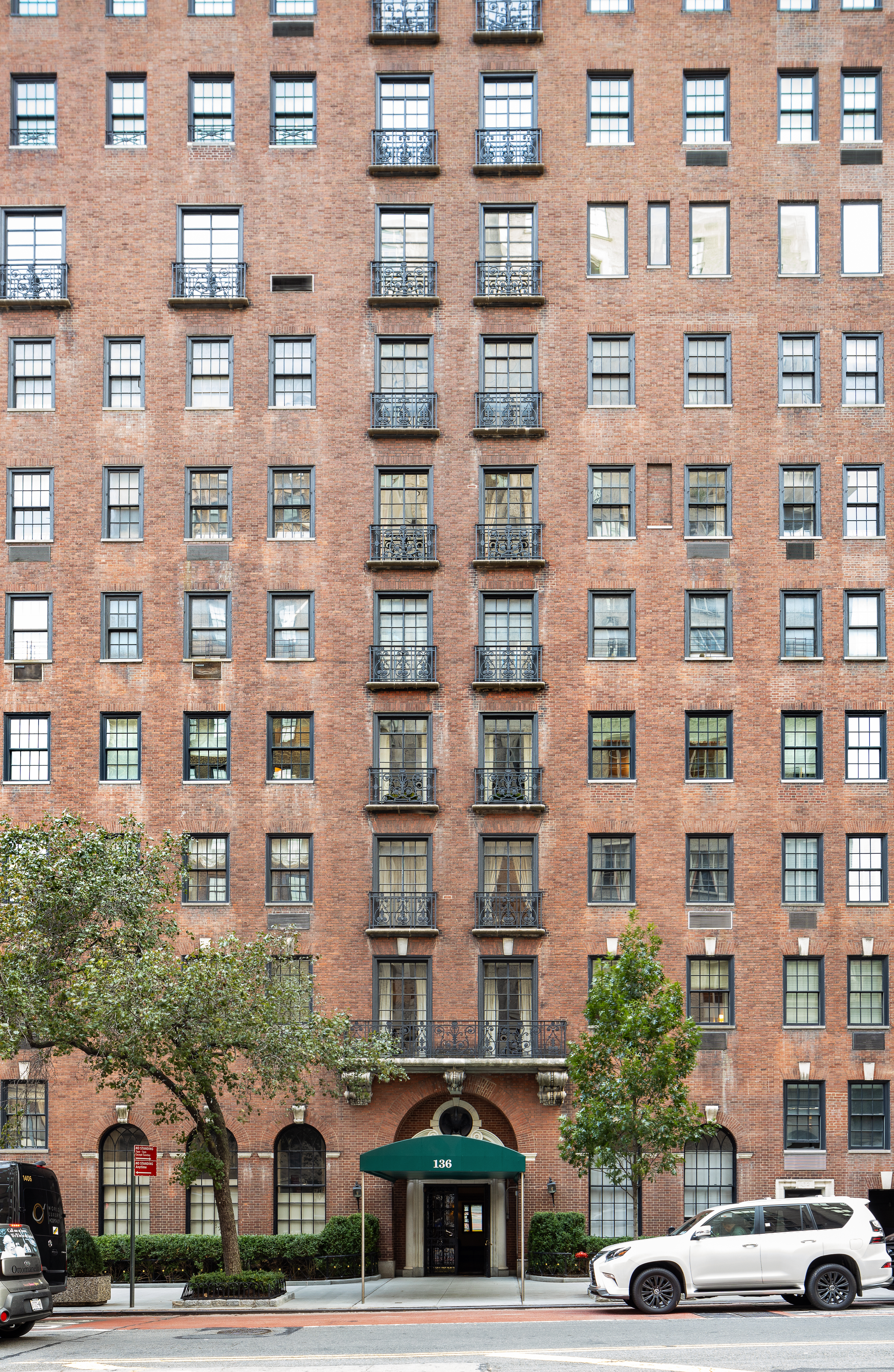 136 East 79th Street, Unit 4B Manhattan, NY 10075 - Photo 12 of 14 a buildings view