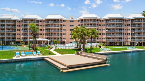 $574,900 | 5445 Gulf Boulevard, St. Pete Beach, FL 33706