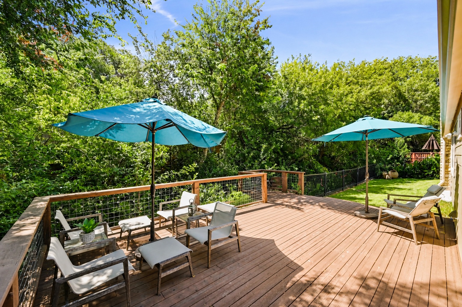 1905 Stoneridge Road Austin, TX 78746 - Photo 13 of 24