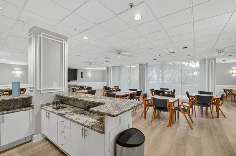 $1,275,000 | 1300 S Hwy A1A, Unit 201, Jupiter, FL 33477