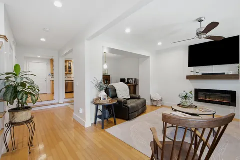 $589,000 | 904 Ireland Street, Nashville, TN 37208