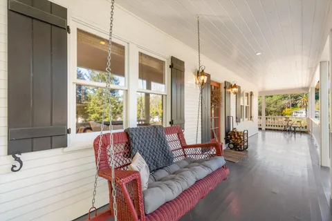 $3,050,000 | 4011 East 3rd Avenue, Napa, CA 94558