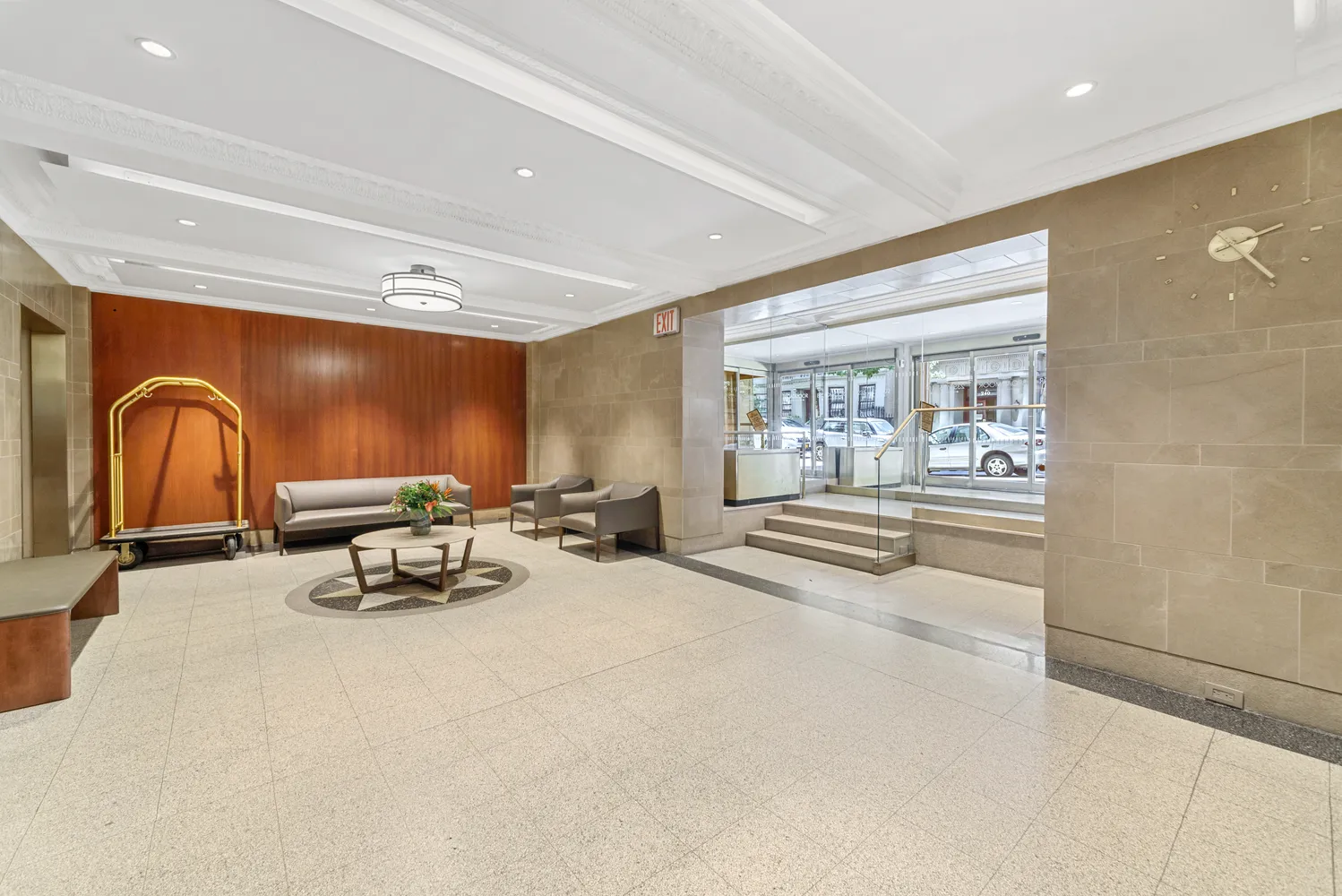 $439,000 | 235 West 102nd Street, Unit 16D | Upper West Side