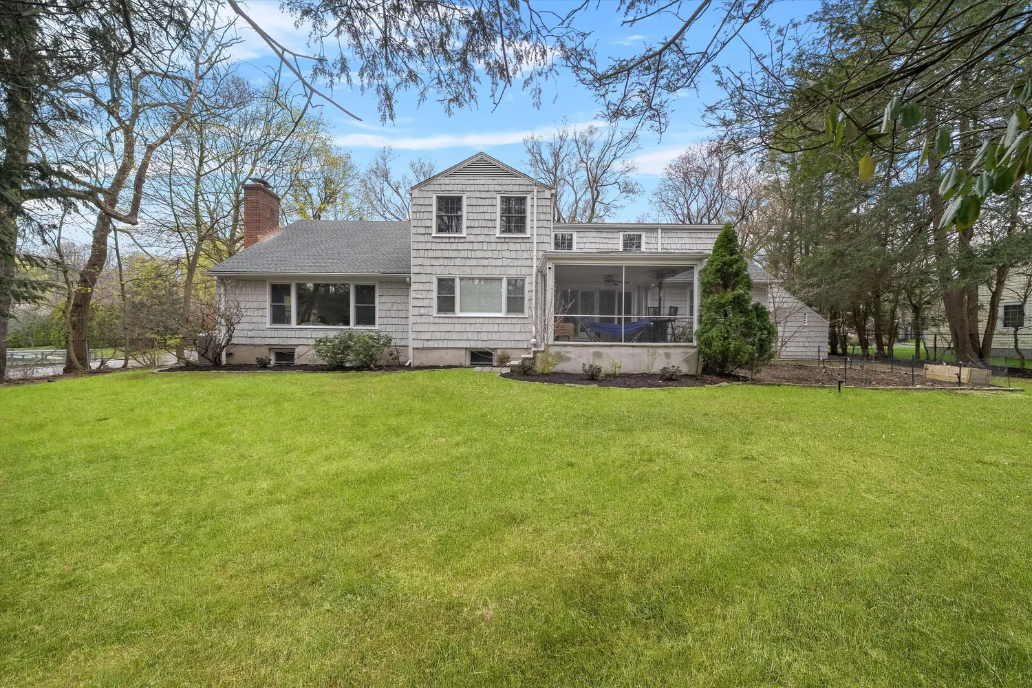 $16,000 | 6 Ogden Road, Scarsdale, NY 10583