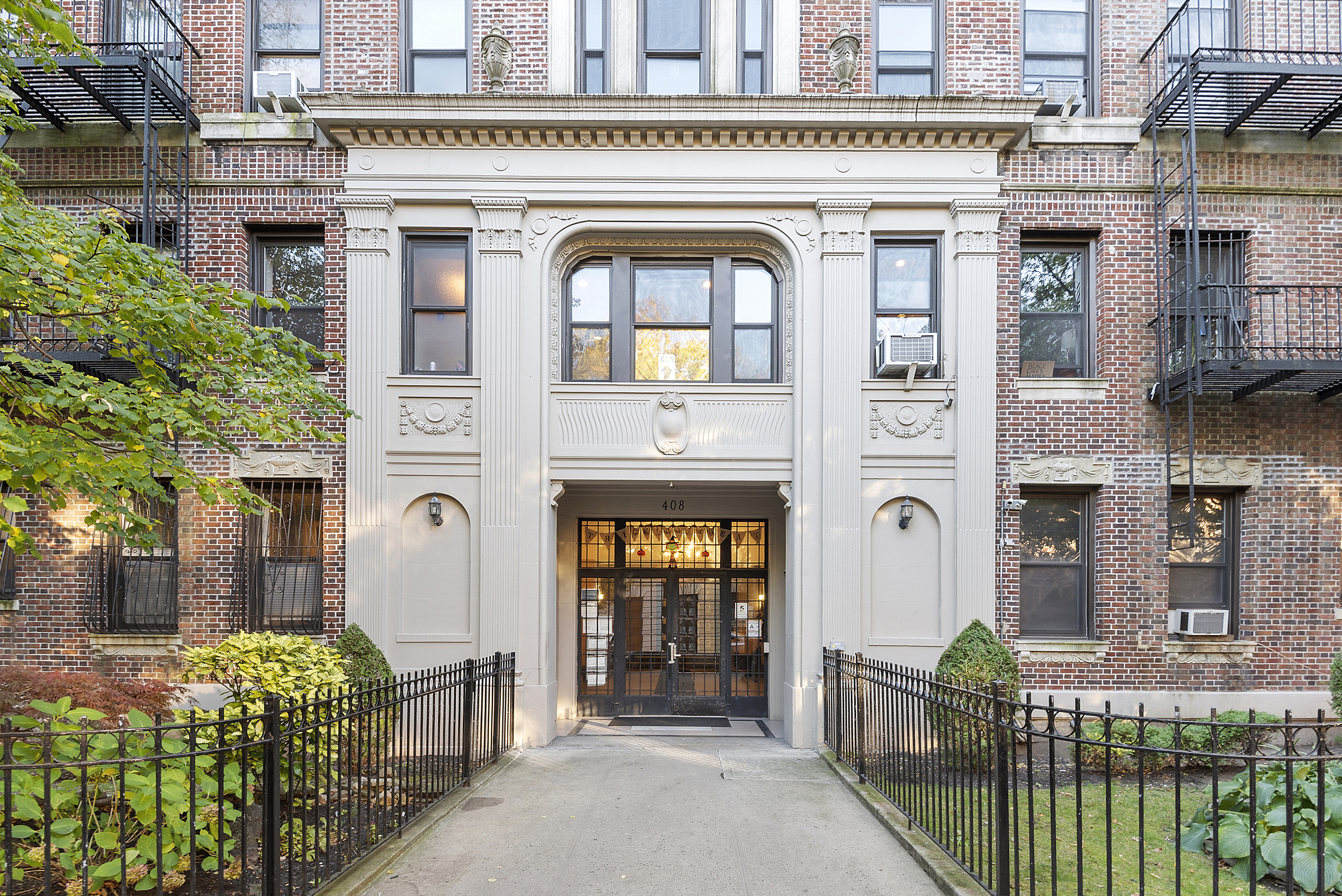 408 St Johns Place, Unit 5F Brooklyn, NY 11238 - Photo 7 of 8