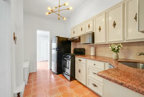 $2,300,000 | 352 New York Avenue | Crown Heights