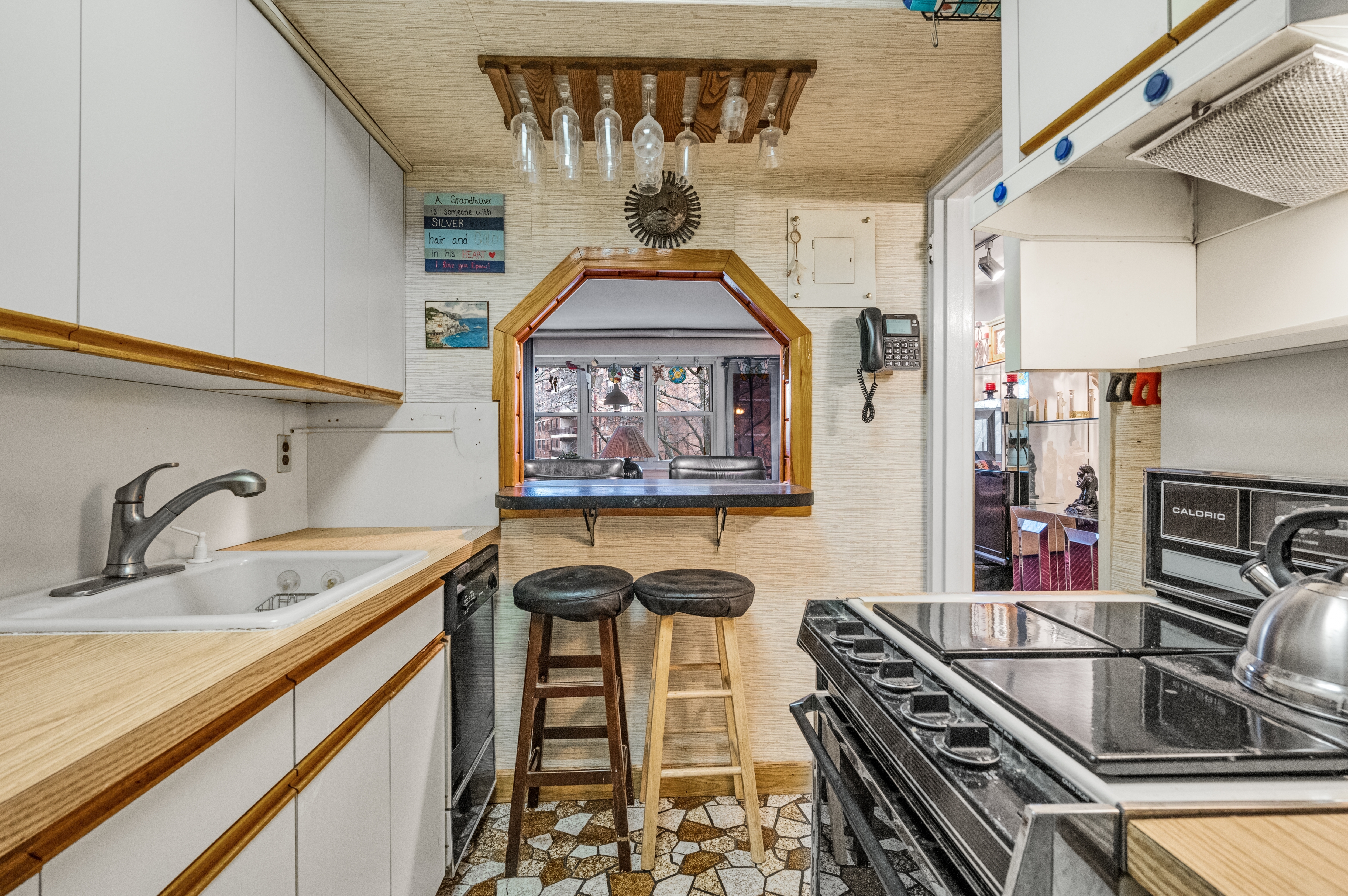 151-31 88th Street, Unit 2F Queens, NY 11414 - Photo 15 of 27