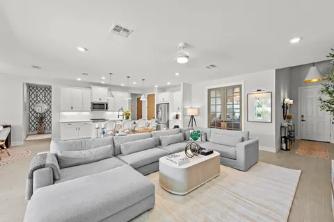 $949,900 | 10581 Woodchuck Lane, Bonita Springs, FL 34135