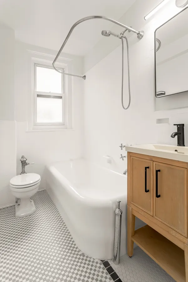 $350,000 | 205 East 69th Street, Unit 4F | Lenox Hill