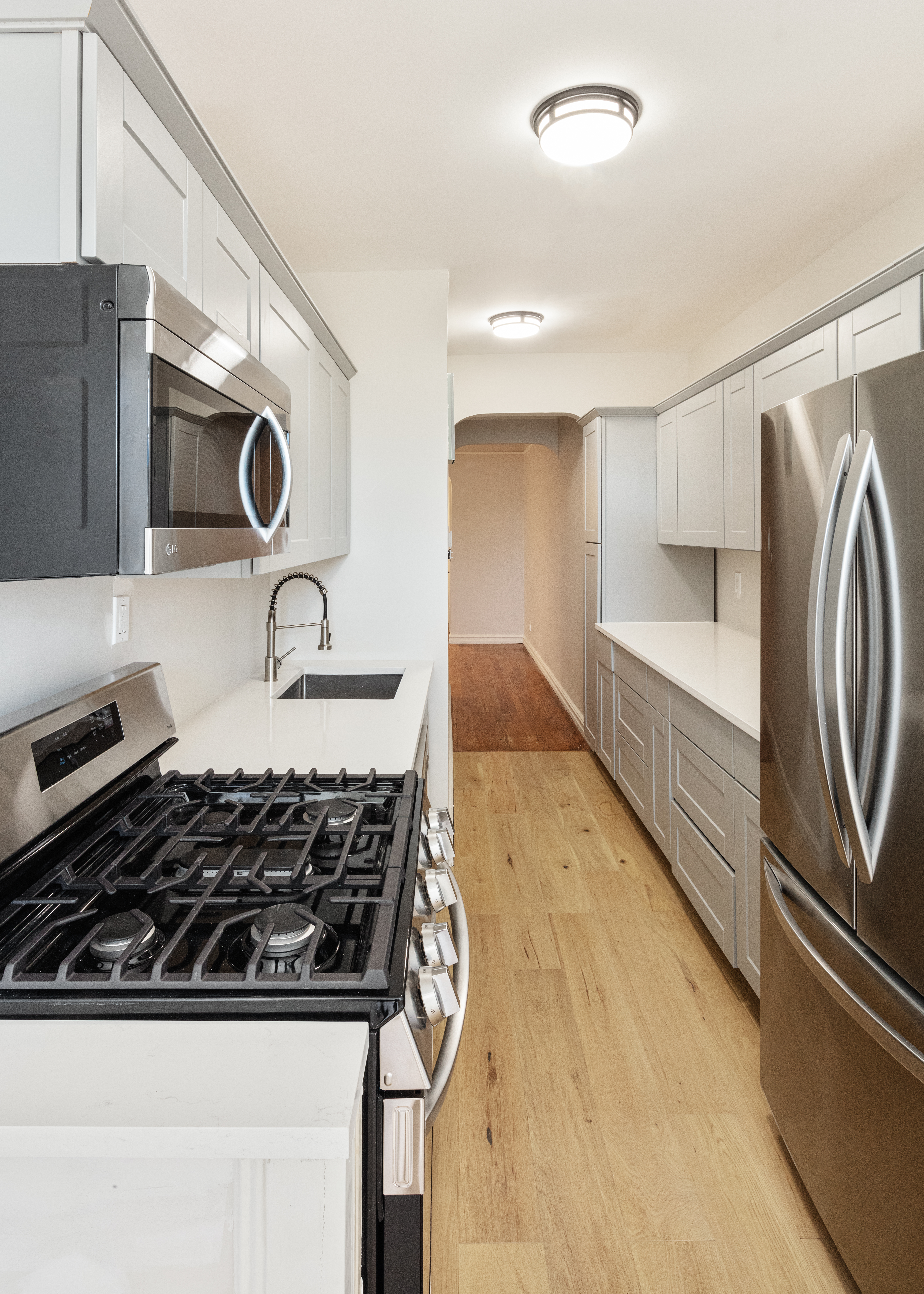 9437 Shore Road, Unit F8 Brooklyn, NY 11209 - Photo 10 of 14 Gallery Image 10
