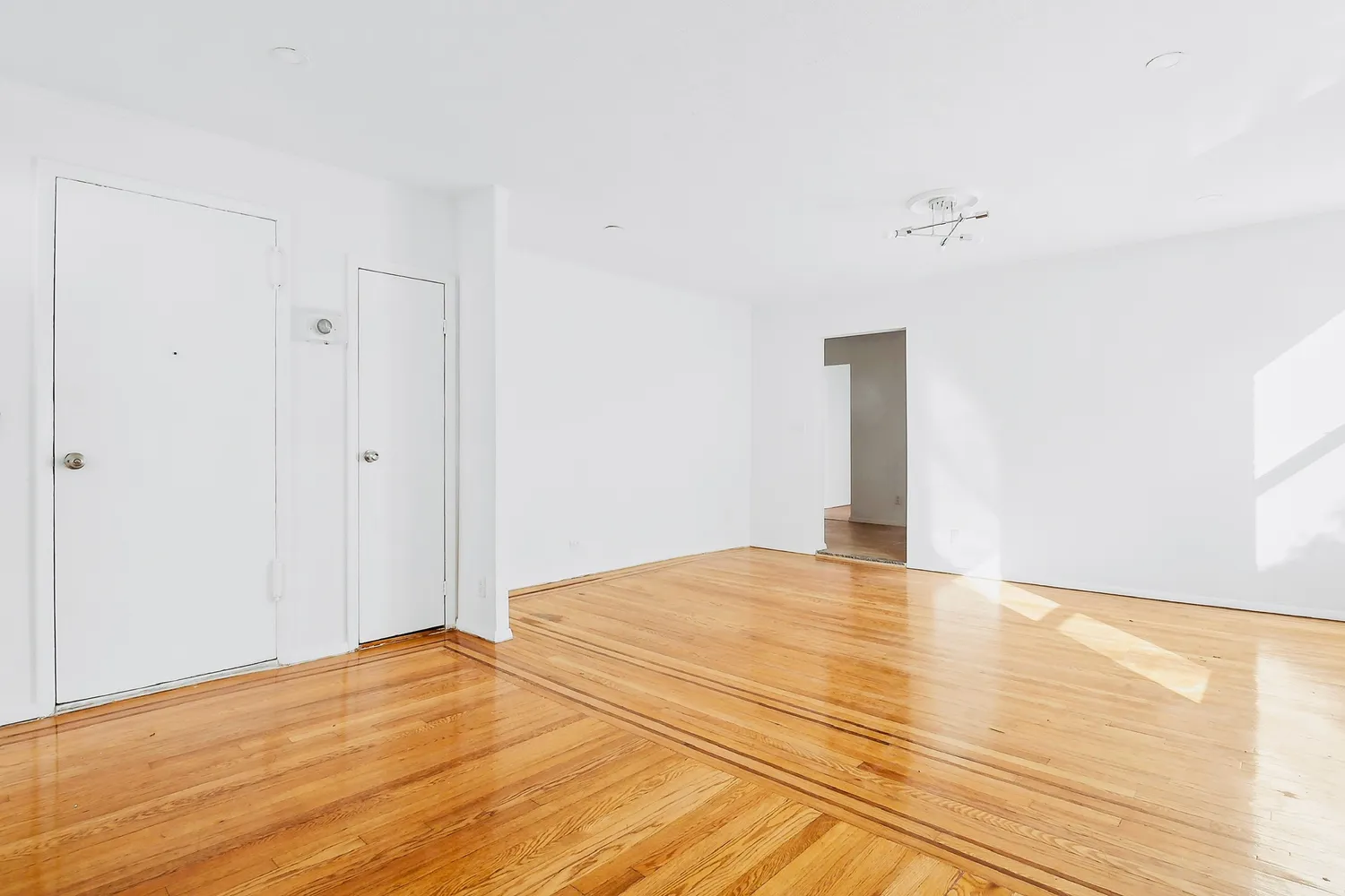 $3,500 | 63-35 Haring Street, Unit 1 | Rego Park