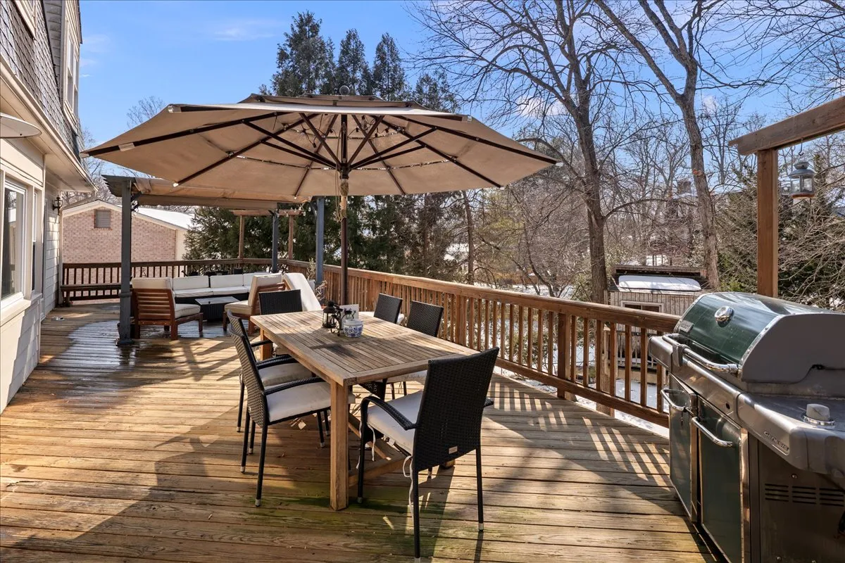 $1,100,000 | Address Upon Request, Fairfax, VA 22032