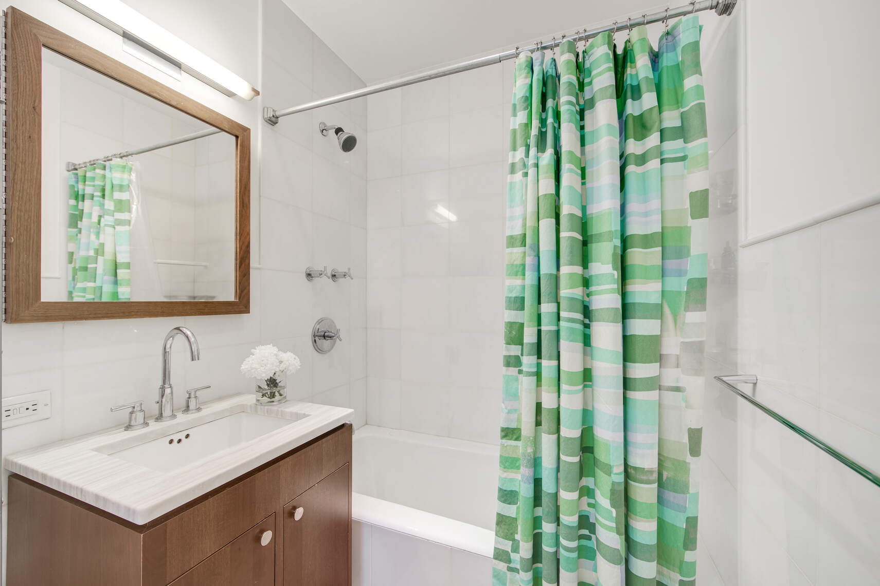 10 West End Avenue, Unit 4J Manhattan, NY 10023 - Photo 5 of 15