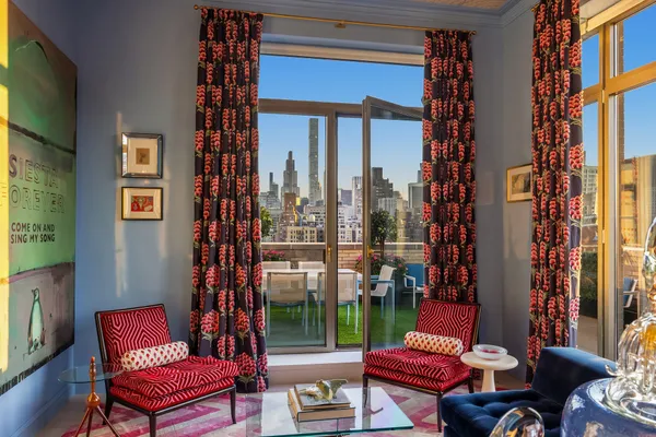 $6,995,000 | 145 East 76th Street, Unit PH | Lenox Hill