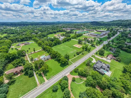 $3,200,000 | 510 Granny White Pike, Brentwood, TN 37027