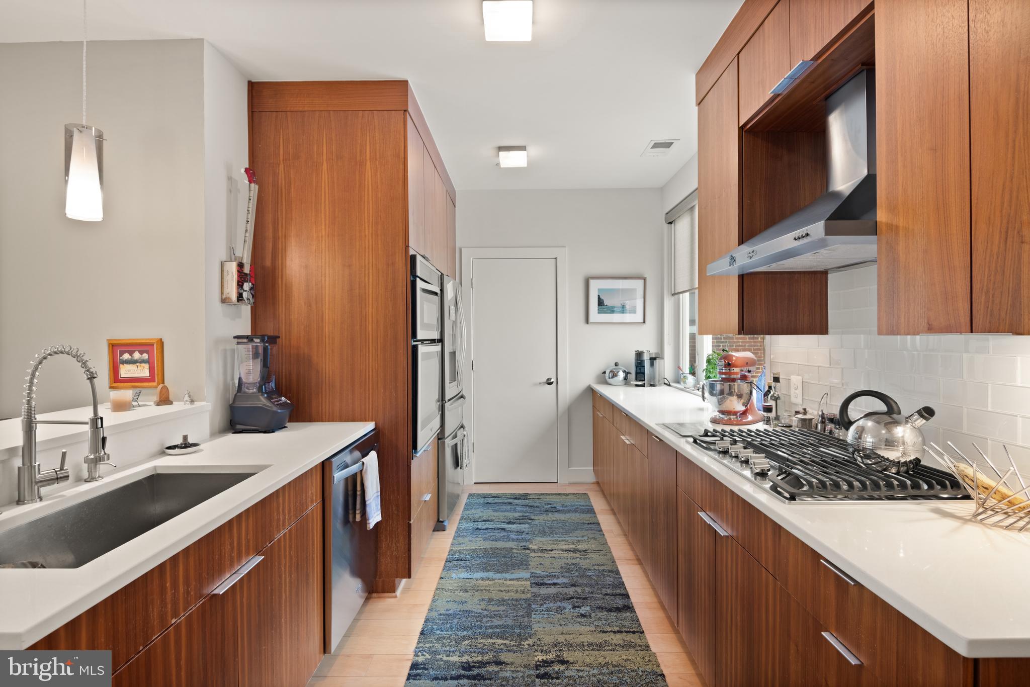 1436 Chapin Street Northwest, Unit F Washington, DC 20009 - Photo 7 of 41