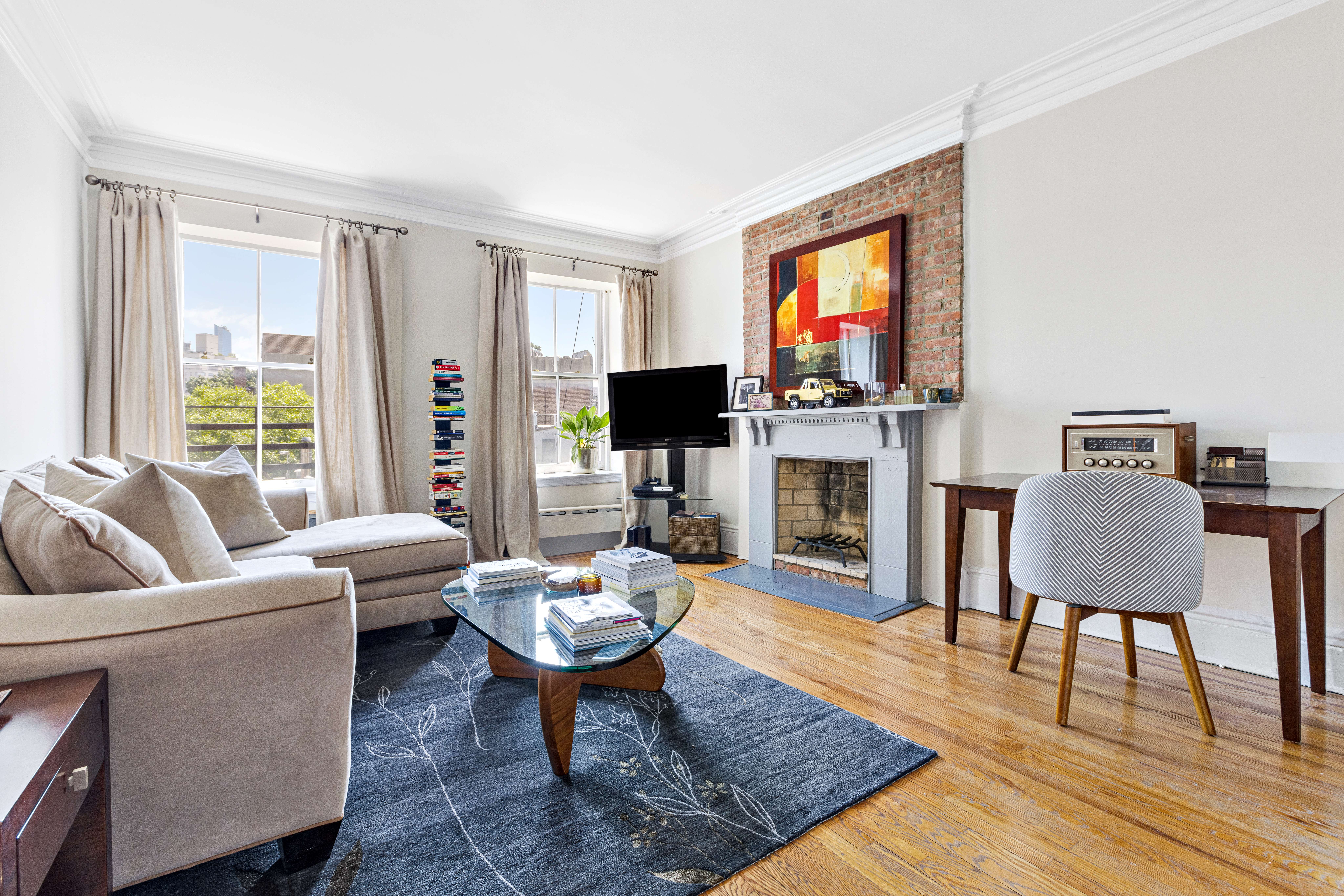 306 West 4th Street, Unit E3 Manhattan, NY 10014 - Photo 2 of 13