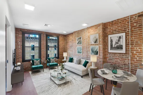 $6,895 | 406 West 52nd Street, Unit 3 | Hell's Kitchen