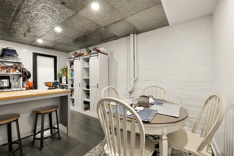 $889,000 | 340 U Street Northwest, Washington, DC 20001