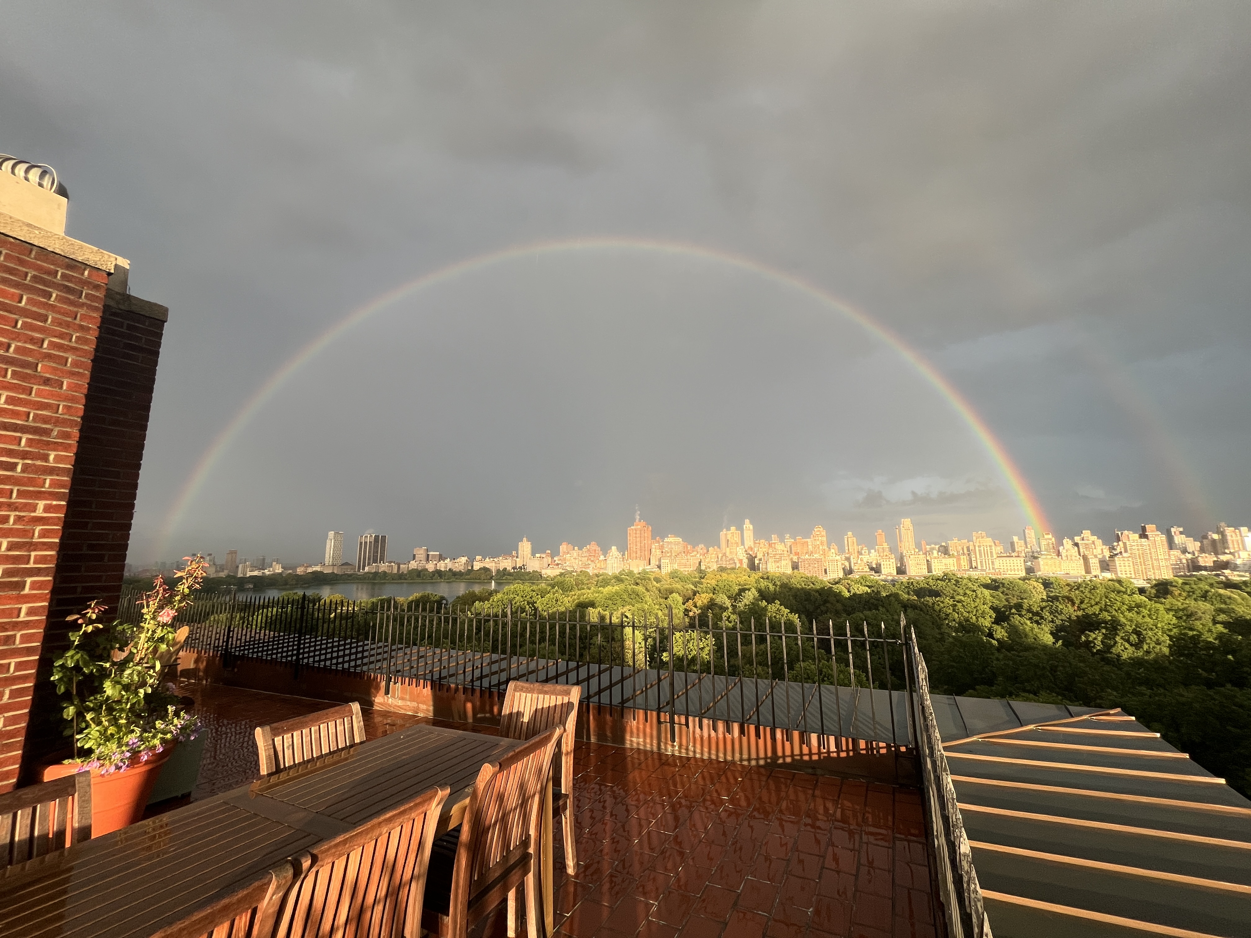 230 Central Park West, Unit 14I Manhattan, NY 10024 - Photo 9 of 10