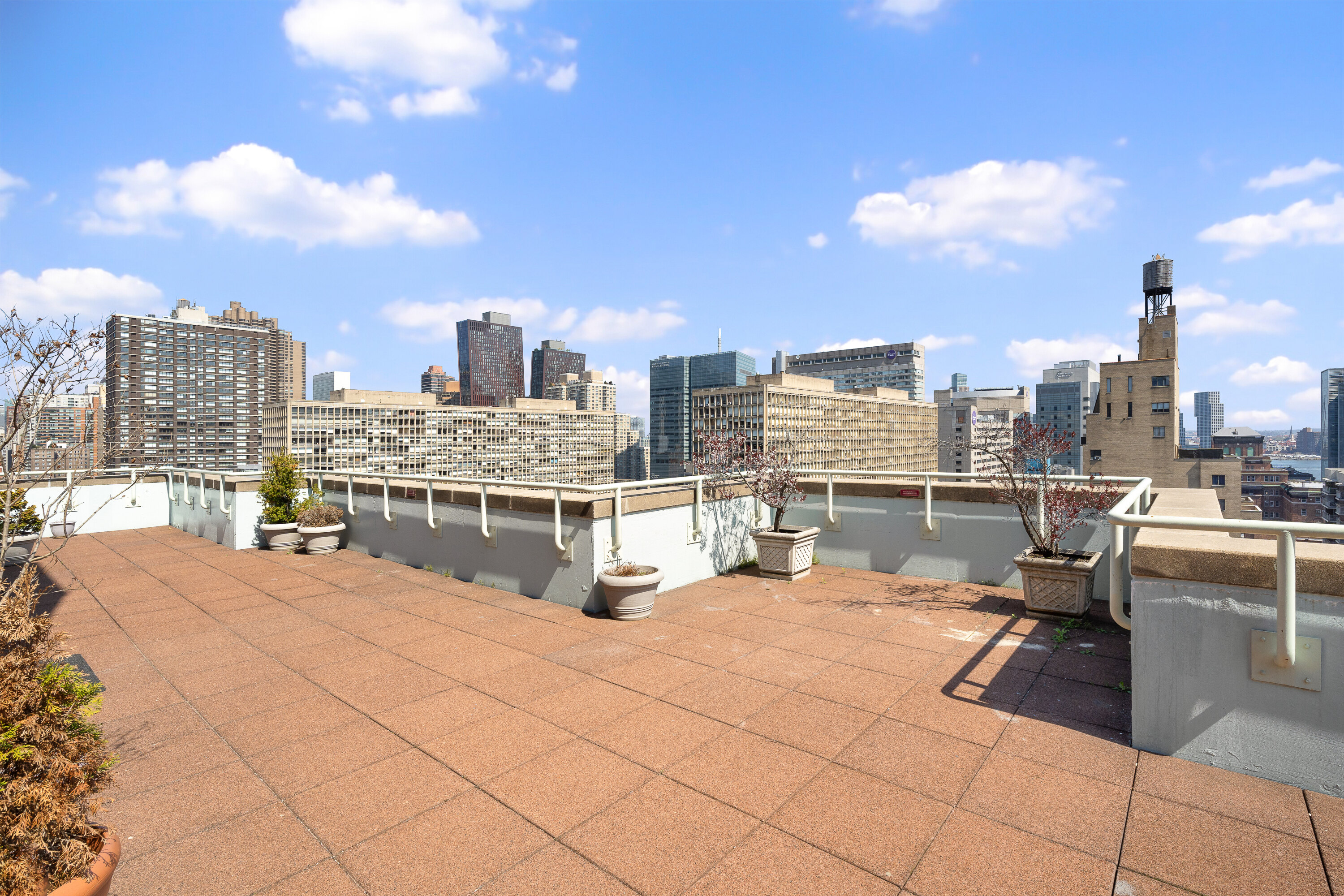250 East 30th Street, Unit 14D Manhattan, NY 10016 - Photo 8 of 9