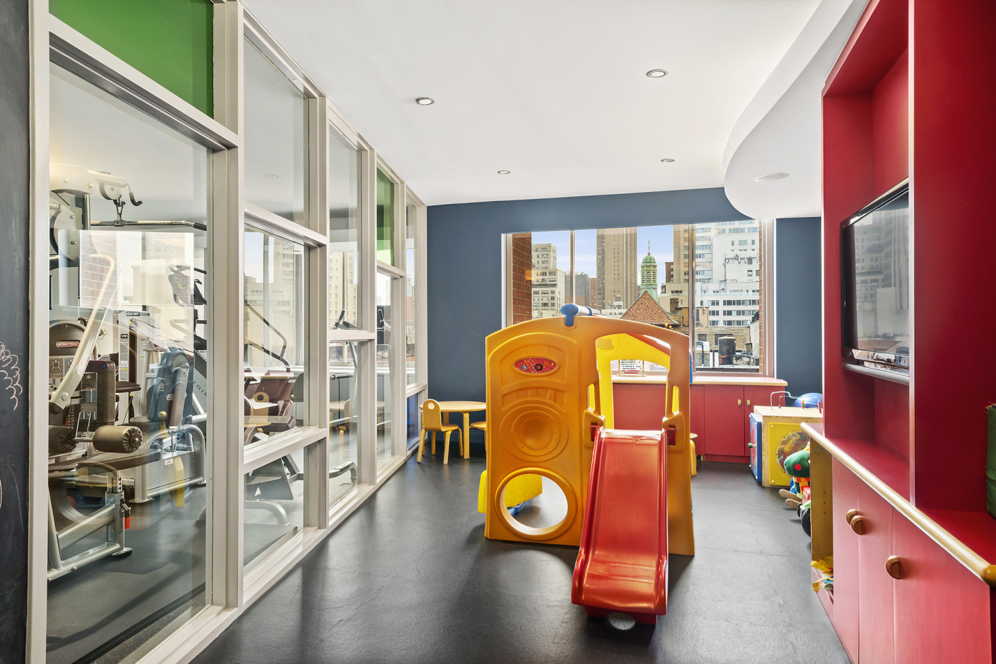 350 East 82nd Street, Unit 4C Manhattan, NY 10028 - Photo 12 of 13