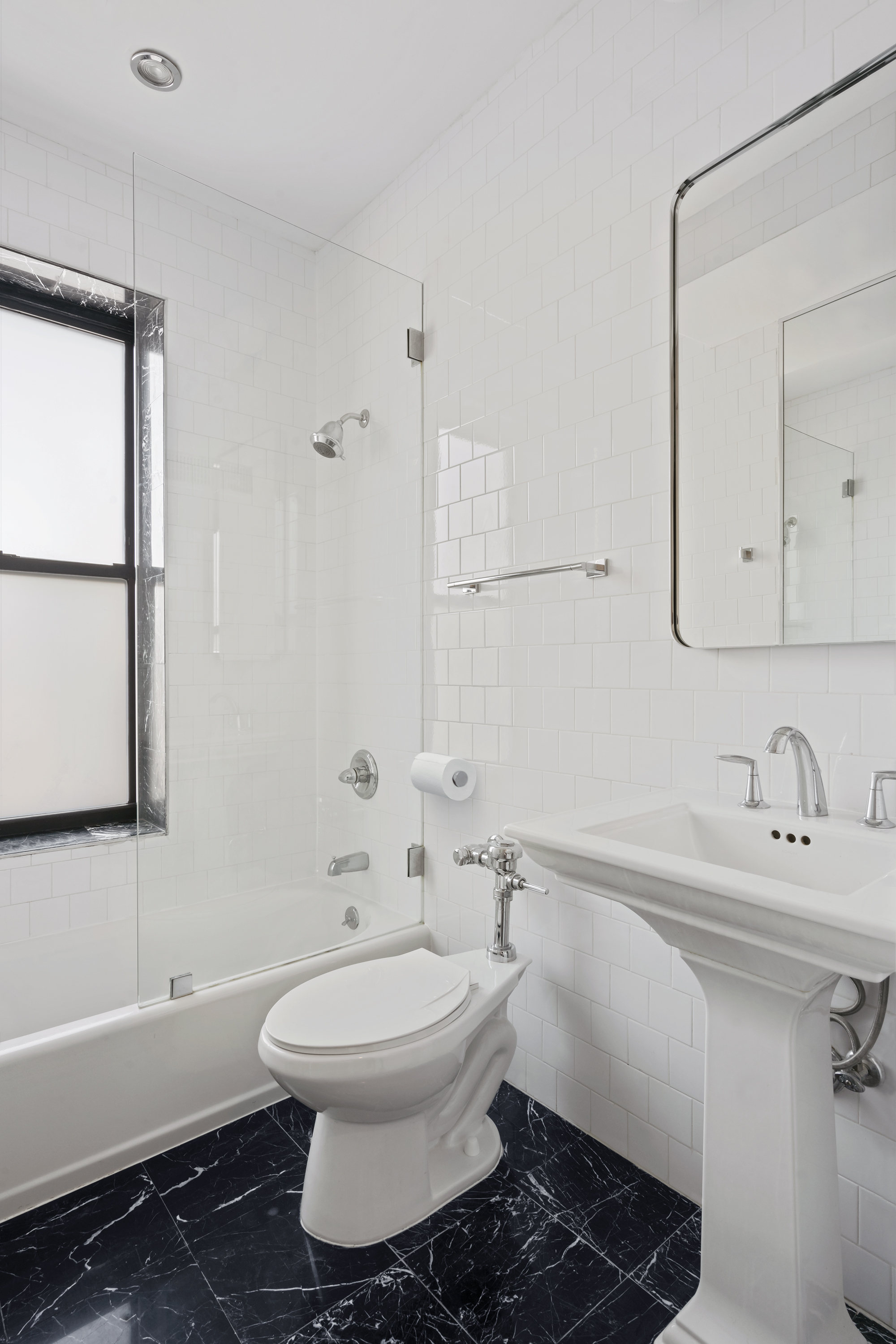 433 Bainbridge Street Brooklyn, NY 11233 - Photo 8 of 21