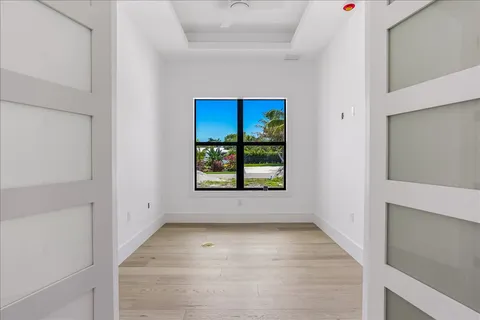$2,999,000 | 2200 11th Street North, Naples, FL 34103
