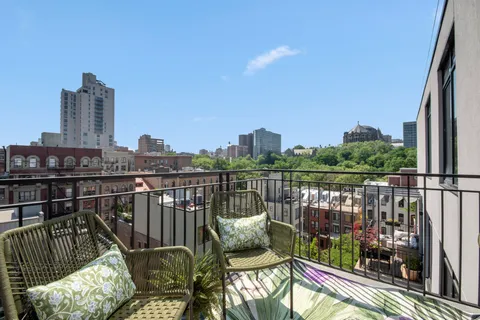 $2,590,000 | 310 West 113th Street, Unit PH801 | Harlem