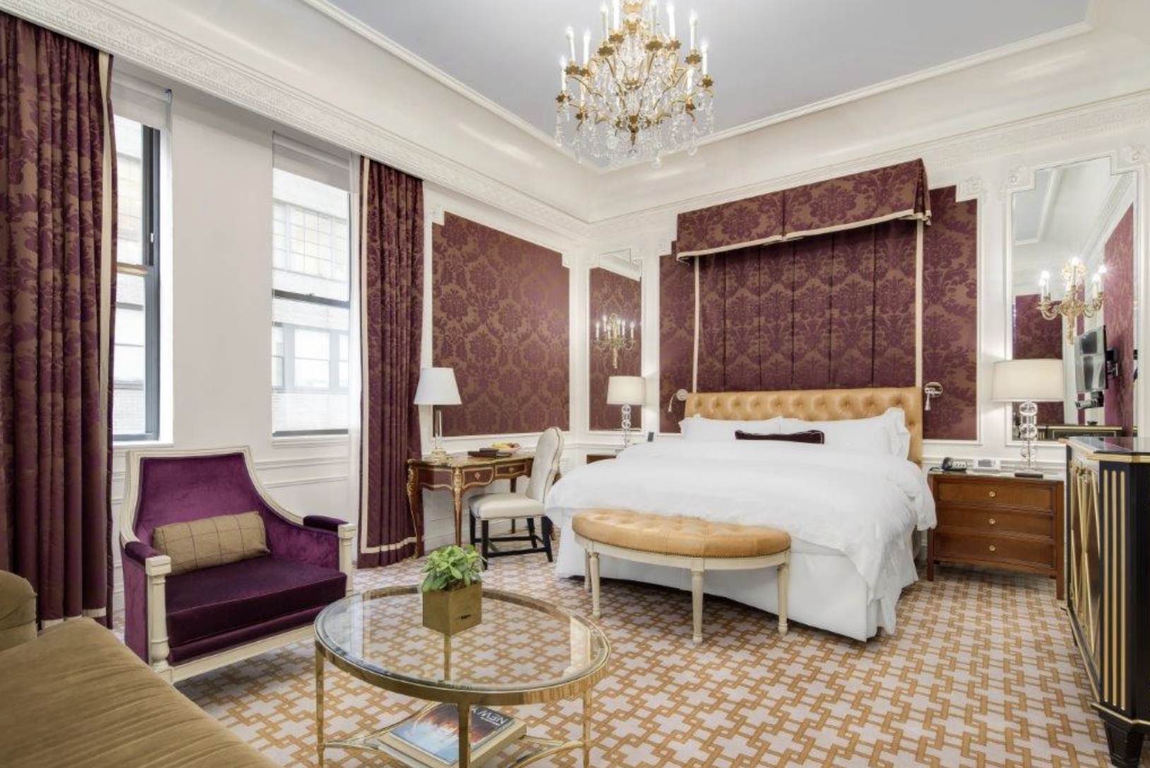 2 East 55th Street, Unit 936W39 Manhattan, NY 10022 - Photo 5 of 11 a bedroom with a bed and window