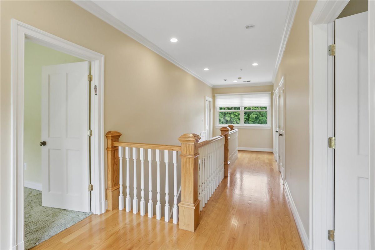 11736 Gainsborough Road Potomac, MD 20854 - Photo 62 of 90