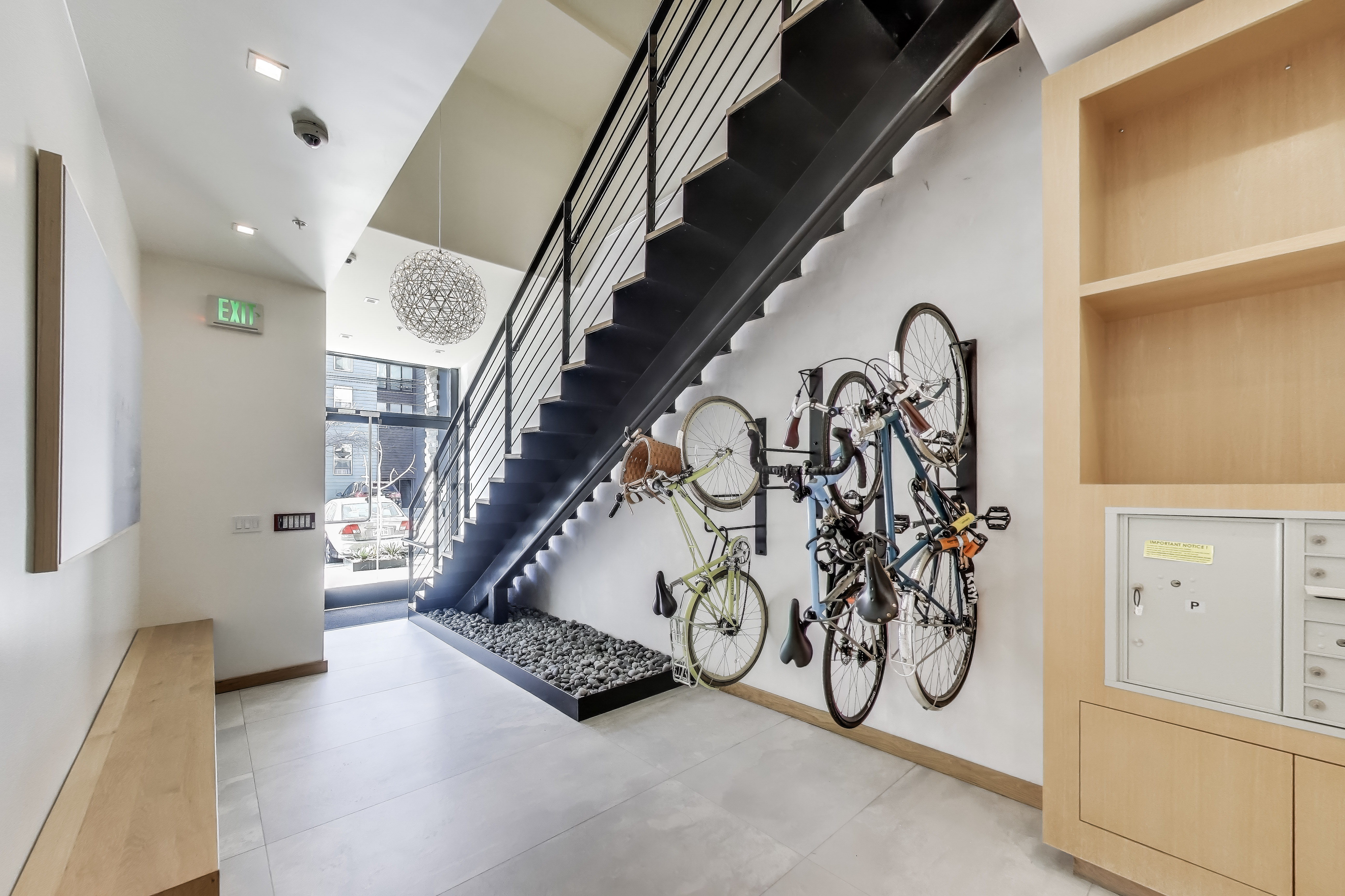 685 Florida Street, Unit PH San Francisco, CA 94110 - Photo 5 of 50