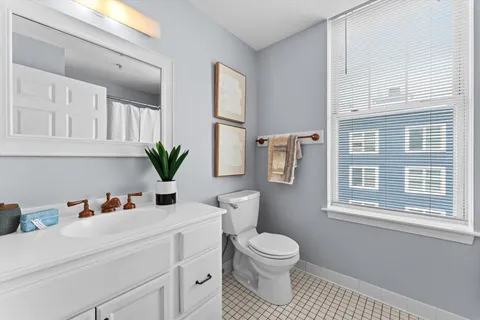 $745,000 | 190 F Street, Unit 6, South Boston, MA 02127