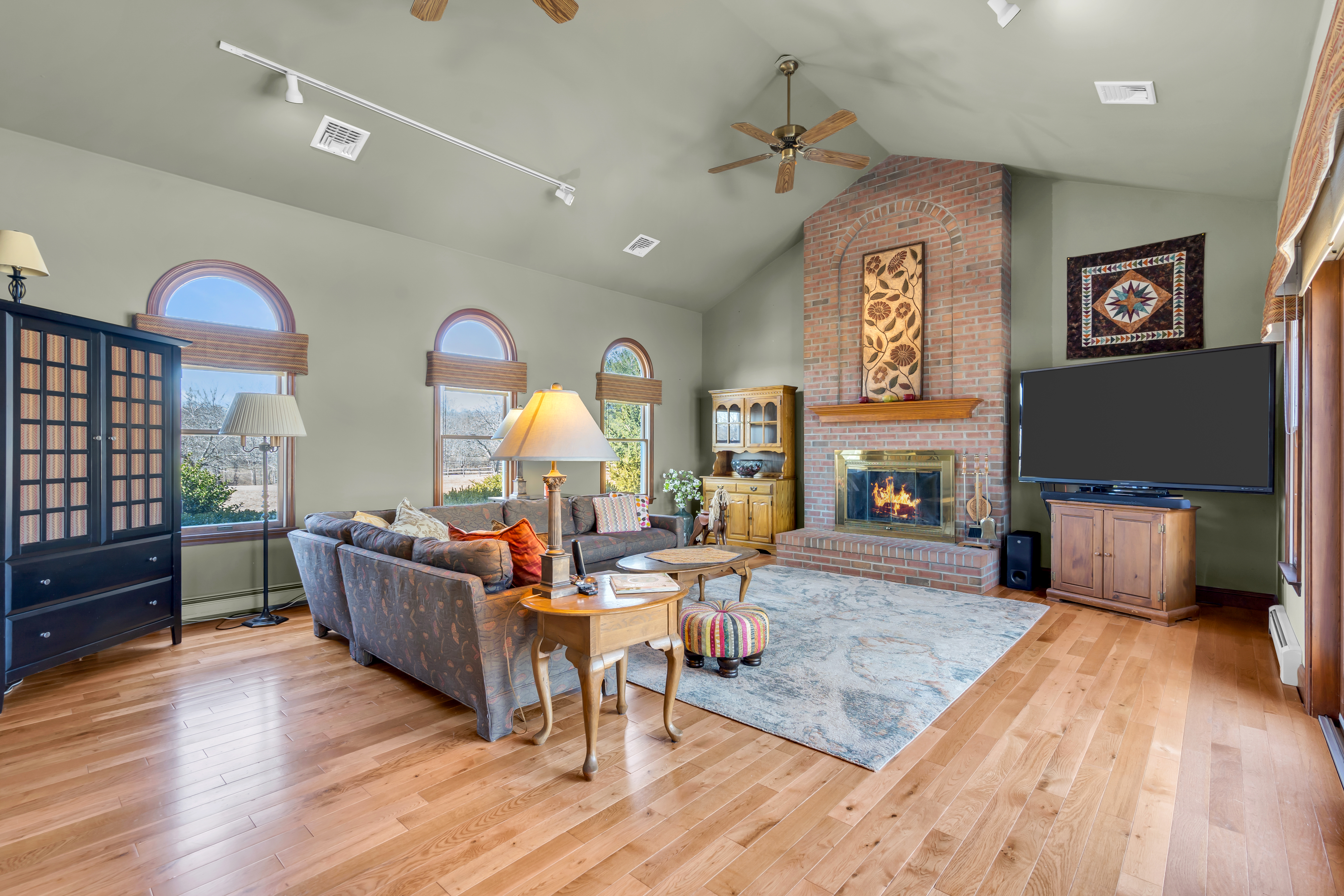 309 Pennington Harbourton Road Pennington, NJ 08534 - Photo 4 of 39