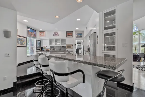 $3,600,000 | 8768 Southwest 62nd Court, Miami, FL 33156