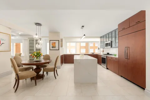 $3,350,000 | 35 East 85th Street, Unit 2FG | Upper East Side